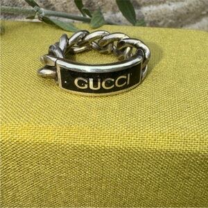 Gucci 925 sterling Silver and Black Enamel Chain Ring size 7